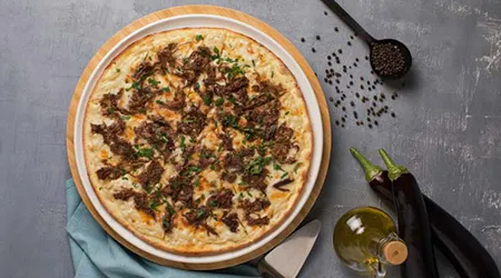 Beğendili Pizza