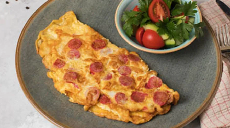 Sosisli Omlet