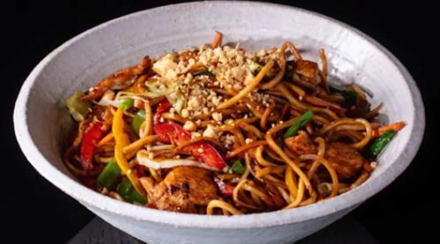 Tavuklu Noodle