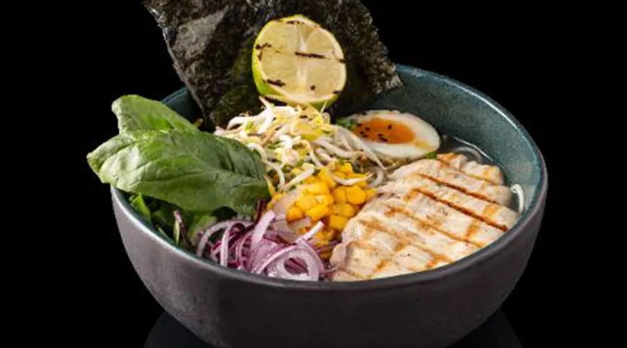 Tavuklu Ramen